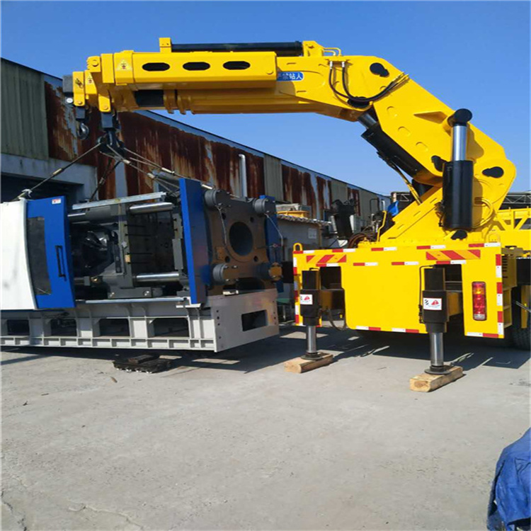 乌当 大吨位折臂吊出租费用解析：一小时租赁多少钱