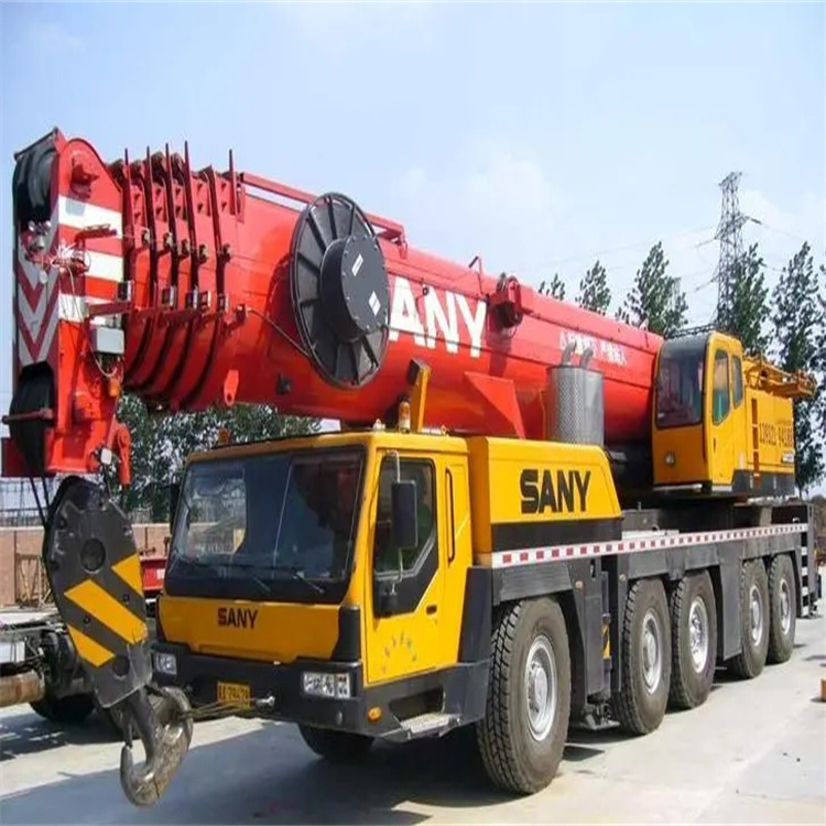 乌当附近工地哪里有吊车出租|应急吊装服务|24小时灵活调度