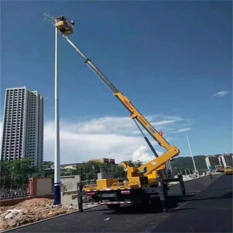 乌当维修路灯的曲臂升降车出租