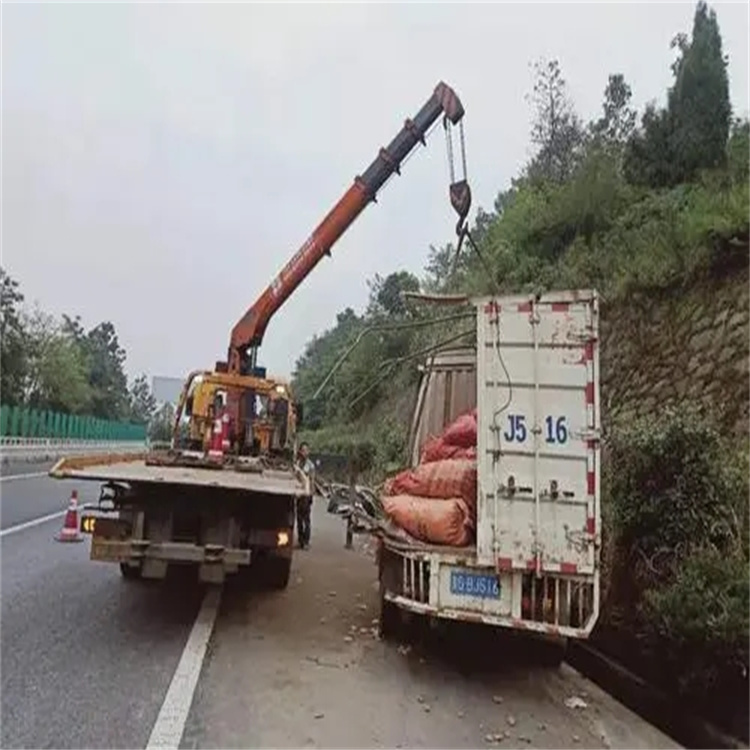 乌当了解道路救援吊车费用的细节与影响因素